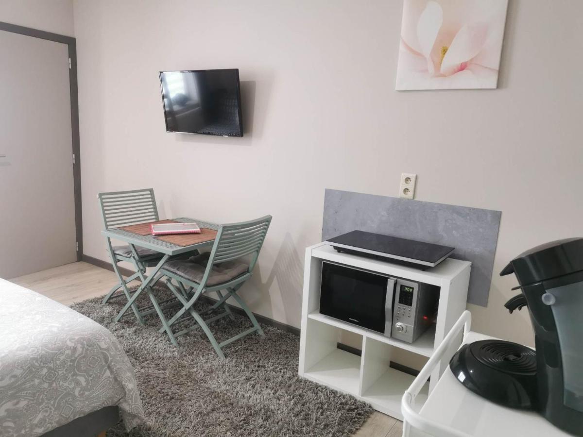 Appartamento Les Petits Nids De Nina 2 Fosses-La-Ville Esterno foto