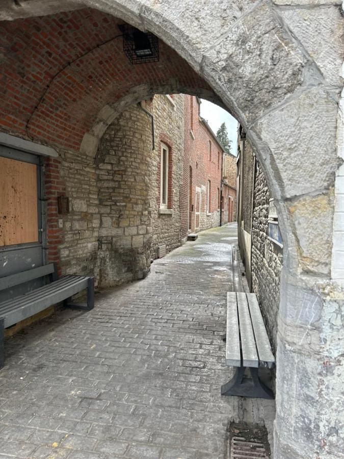 Appartamento Les Petits Nids De Nina 2 Fosses-La-Ville Esterno foto